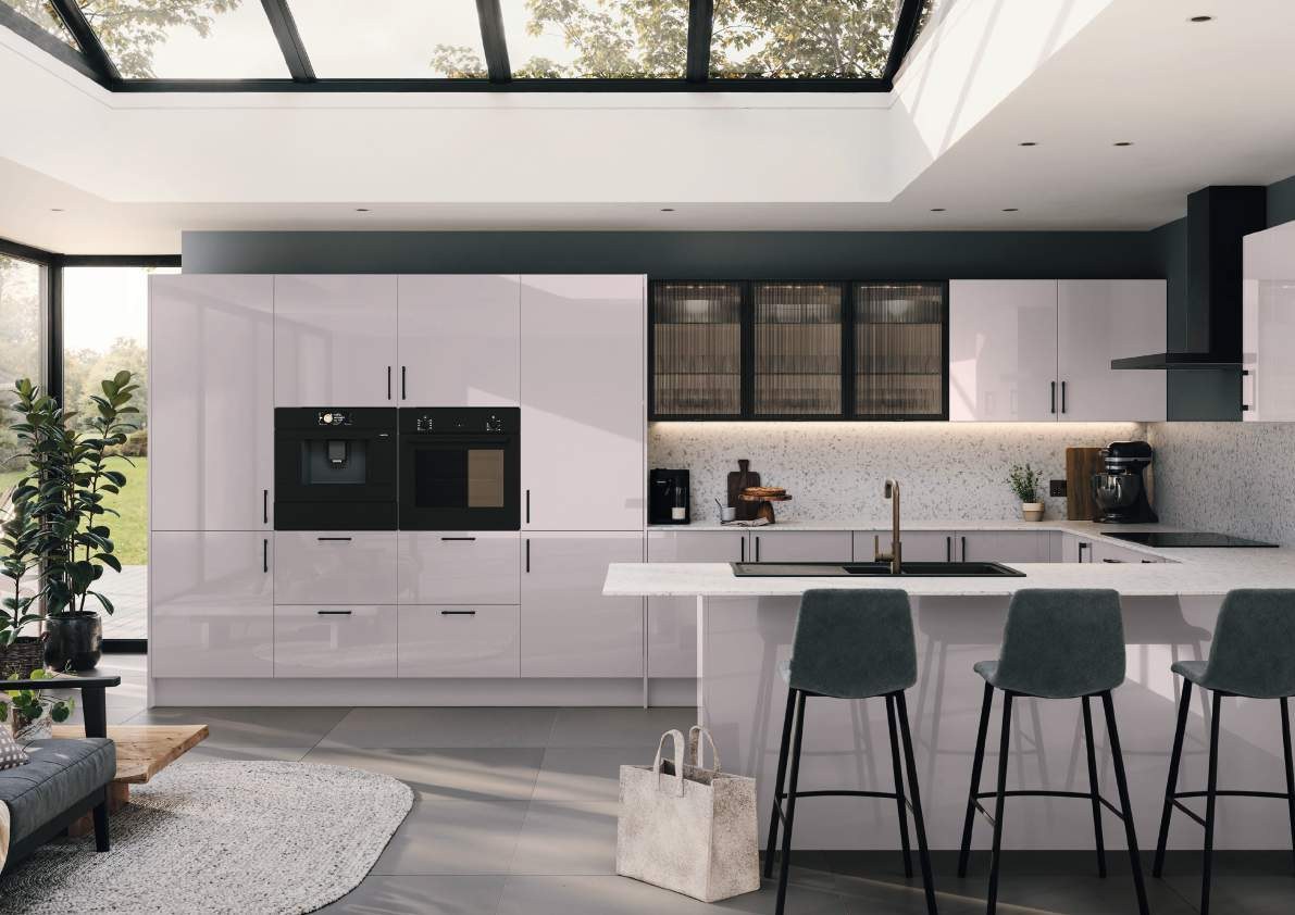 Pure Gloss Quadra kitchen range